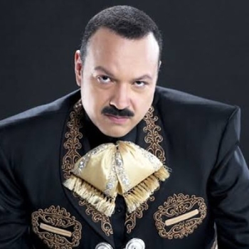 Contratar a PEPE AGUILAR